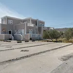 Гостевой дом 08 Double Perivolos Exomitis (Santorini)
