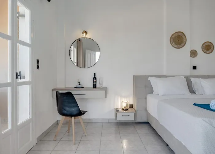 08 Double Perivolos Exomitis (Santorini)